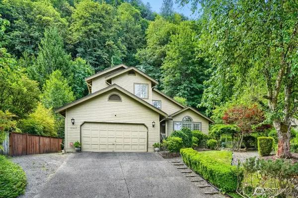 15827 SE 156th Court, Renton, WA 98058