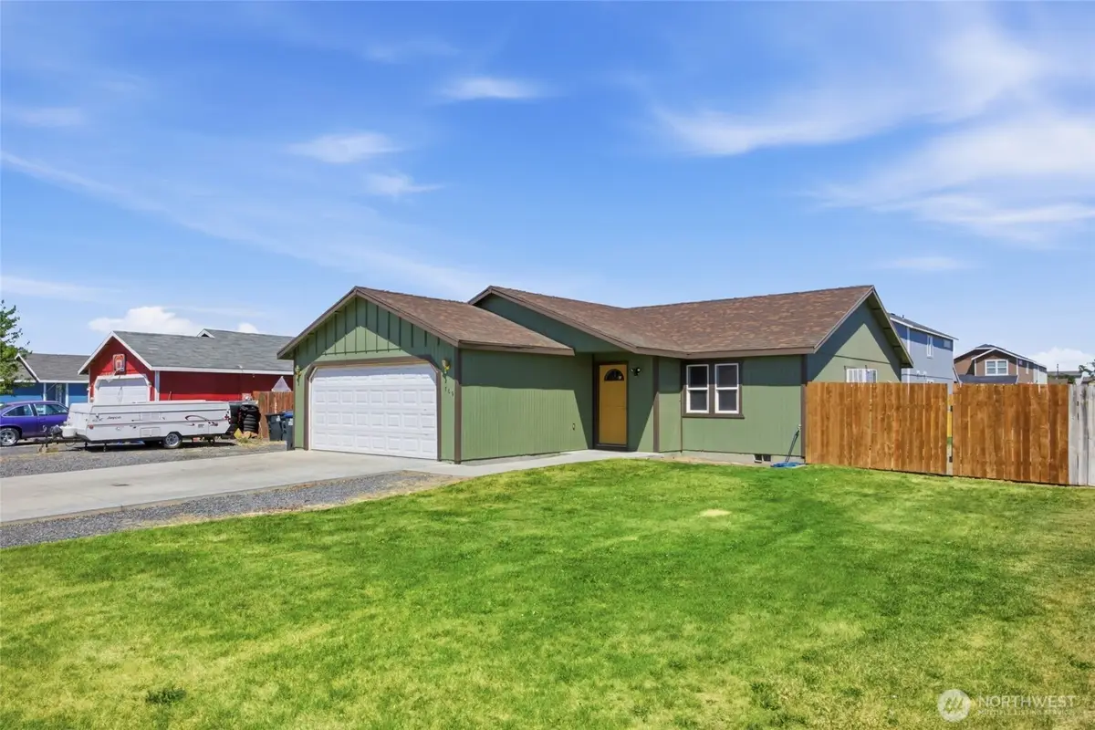 709 N Paxson Drive, Moses Lake, WA 98837 - #1