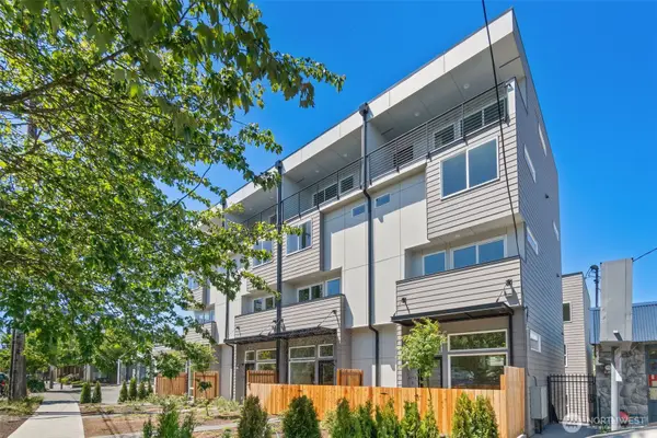 8709 15th Avenue Nw #A, Seattle, WA 98117