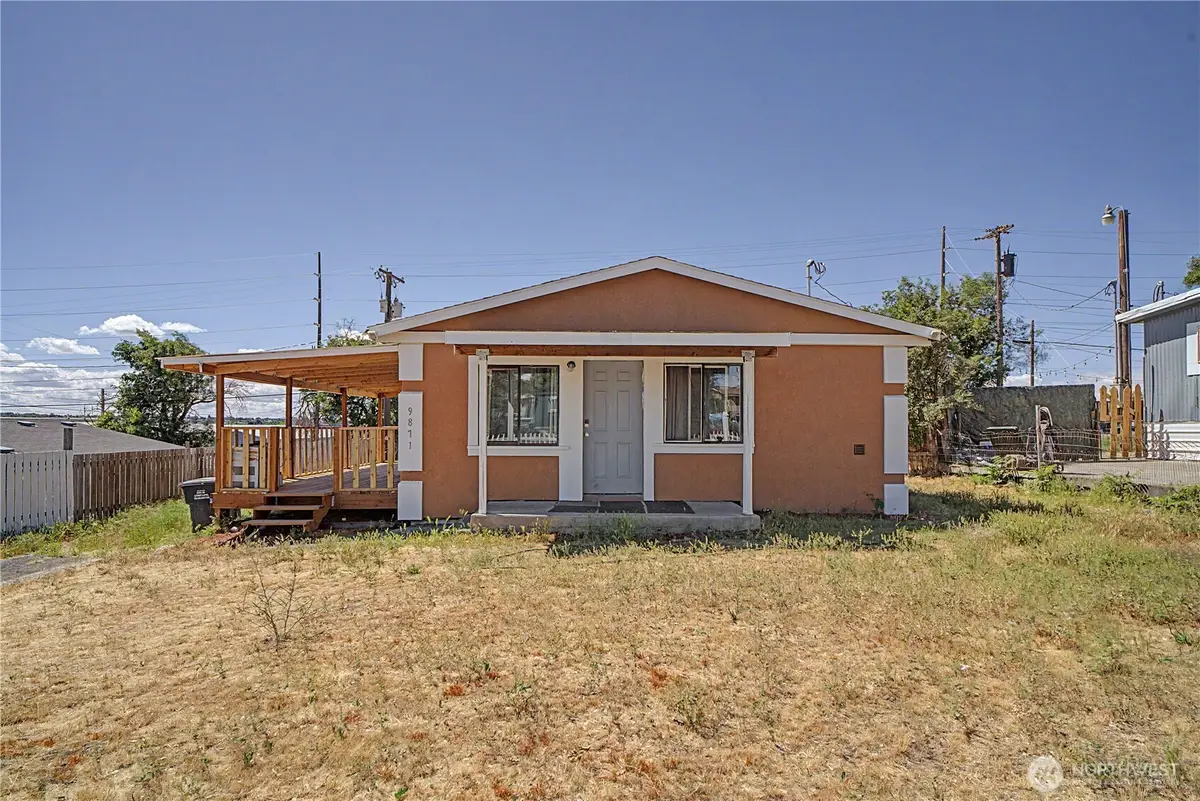 9871 Highland Drive Ne, Moses Lake, WA 98837 - #1