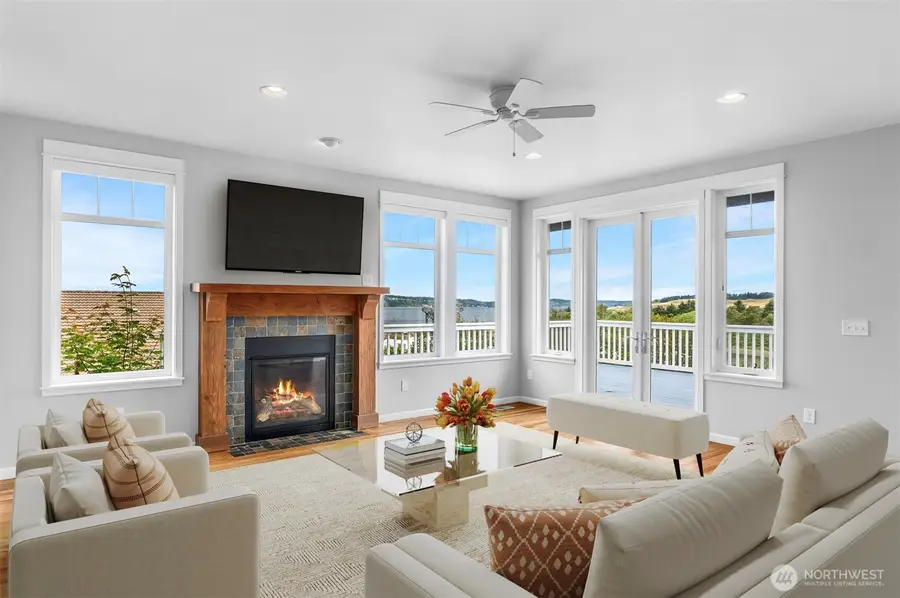 2790 Chambers Bay Drive, Steilacoom, WA 98388 - #2