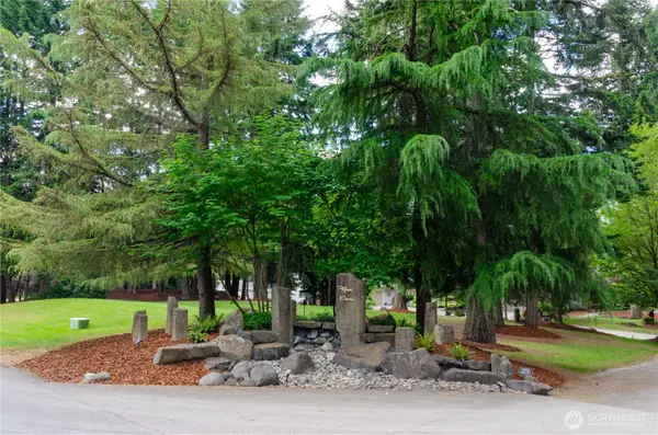 1511 11th Lane, Fox Island, WA 98333