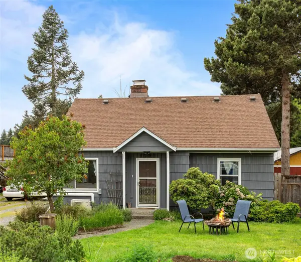 12419 16th Avenue S, Seattle, WA 98168