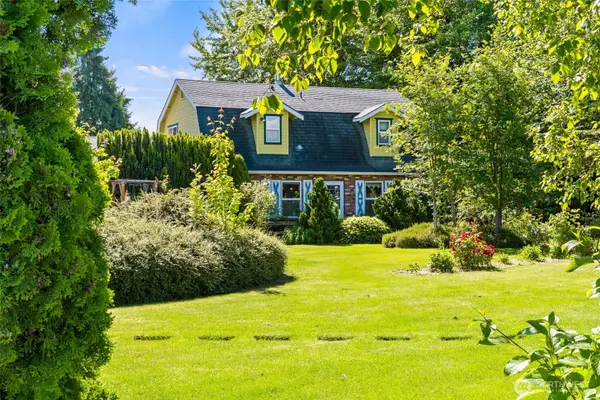 5458 Northwest Drive, Bellingham, WA 98226