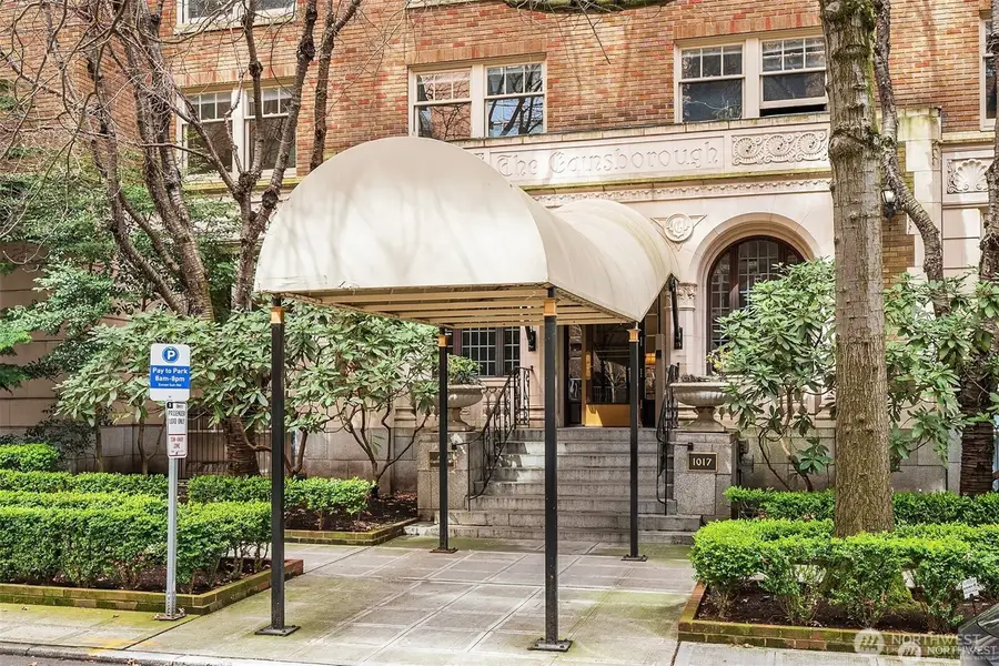 1017 Minor Avenue #702, Seattle, WA 98104 - #3
