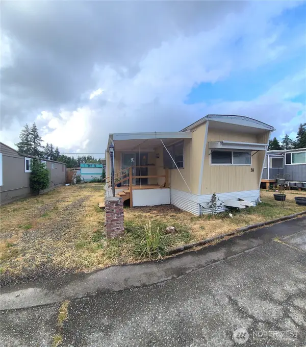 4024 NW Country Lane Nw #38, Bremerton, WA 98312