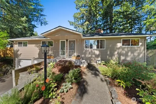 8130 69th Avenue Sw, Lakewood, WA 98499