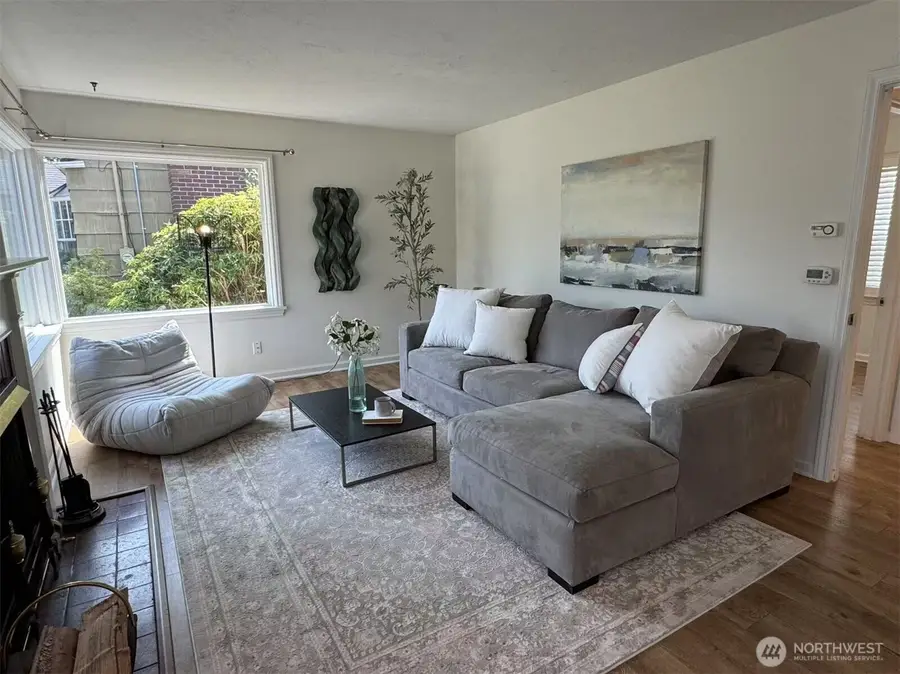 4329 NE 56th Street, Seattle, WA 98105 - #3