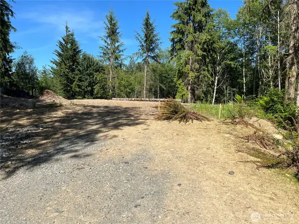 4523 182nd Drive Ne #2, Snohomish, WA 98290