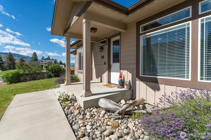 1020 Crest Loop, Entiat, WA 98822 - #3