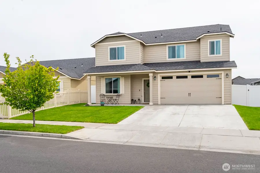 1361 E Nen Drive, Moses Lake, WA 98837 - #2