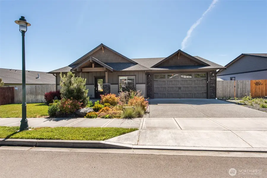 390 Broadmoor Street, Sequim, WA 98382 - #2