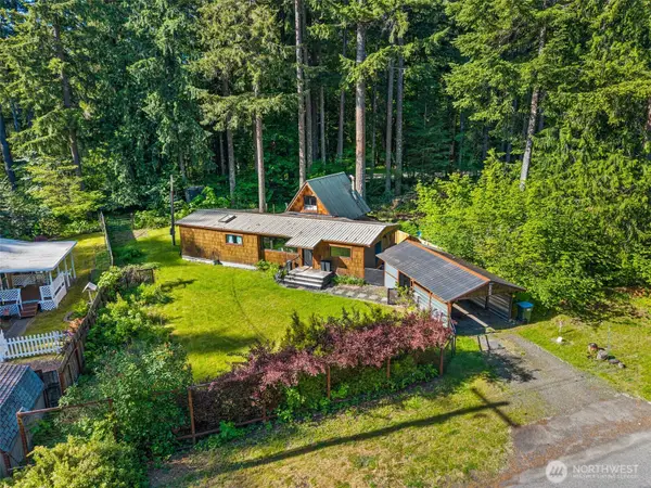 109 Mt Rainier Drive, Packwood, WA 98361