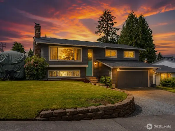 2103 306th Place, Federal Way, WA 98023
