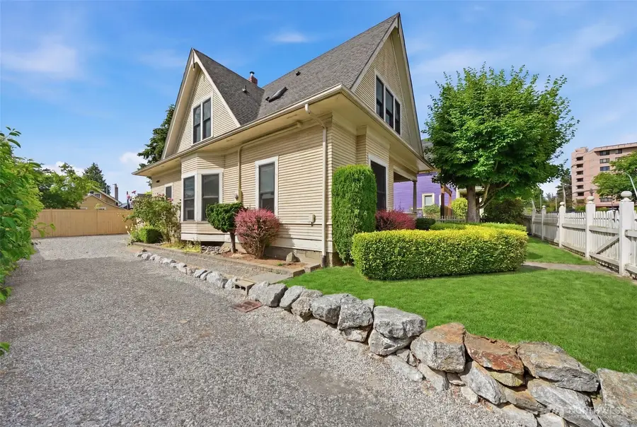 2415 F Street, Bellingham, WA 98225 - #3