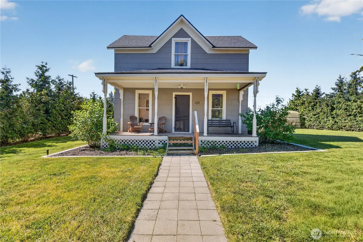 126 W Ash Street, Waterville, WA 98858 - #1