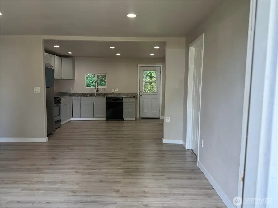 31441 SW 32nd Avenue, Federal Way, WA 98023 - #2