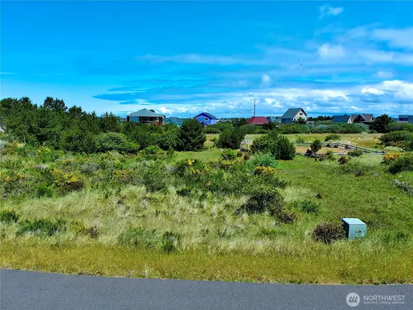 444 S Portal Loop Sw #20, Ocean Shores, WA 98569