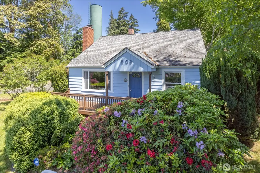 209 Tracy Avenue, Port Orchard, WA 98366 - #3
