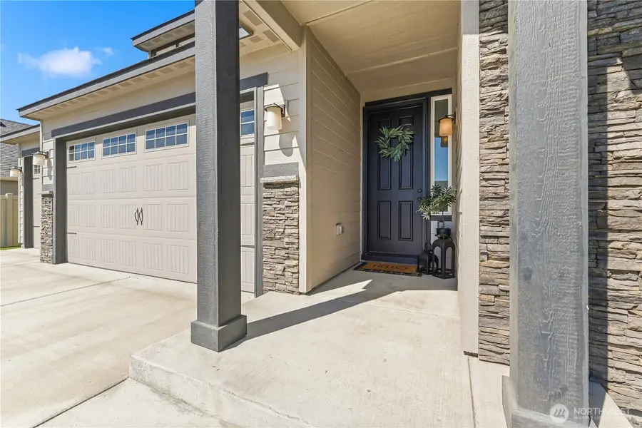 1001 Redmond Avenue, Quincy, WA 98848 - #3