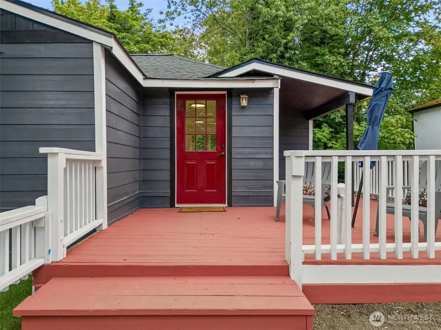 341 Maple Avenue, Port Orchard, WA 98366 - #2