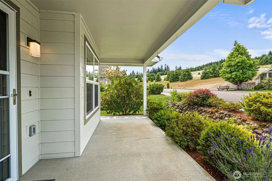 1406 Stillwaters Avenue, Centralia, WA 98531 - #3