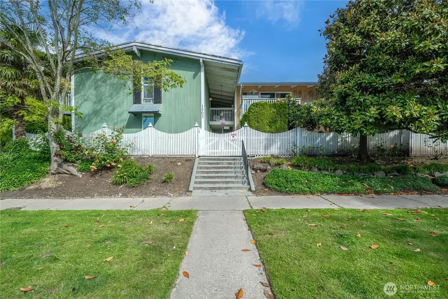 1302 N 6th Street #5, Tacoma, WA 98403 - #2