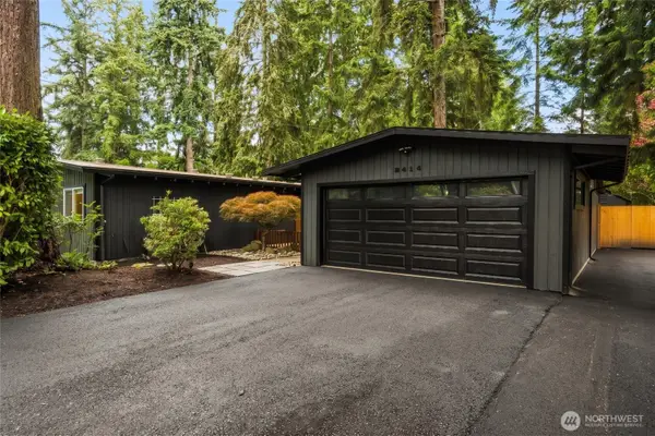 2414 161st Avenue Ne, Bellevue, WA 98008