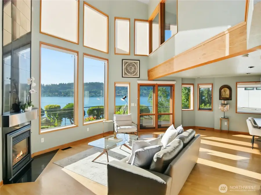 3310 Lake Washington Boulevard N, Renton, WA 98056 - #2