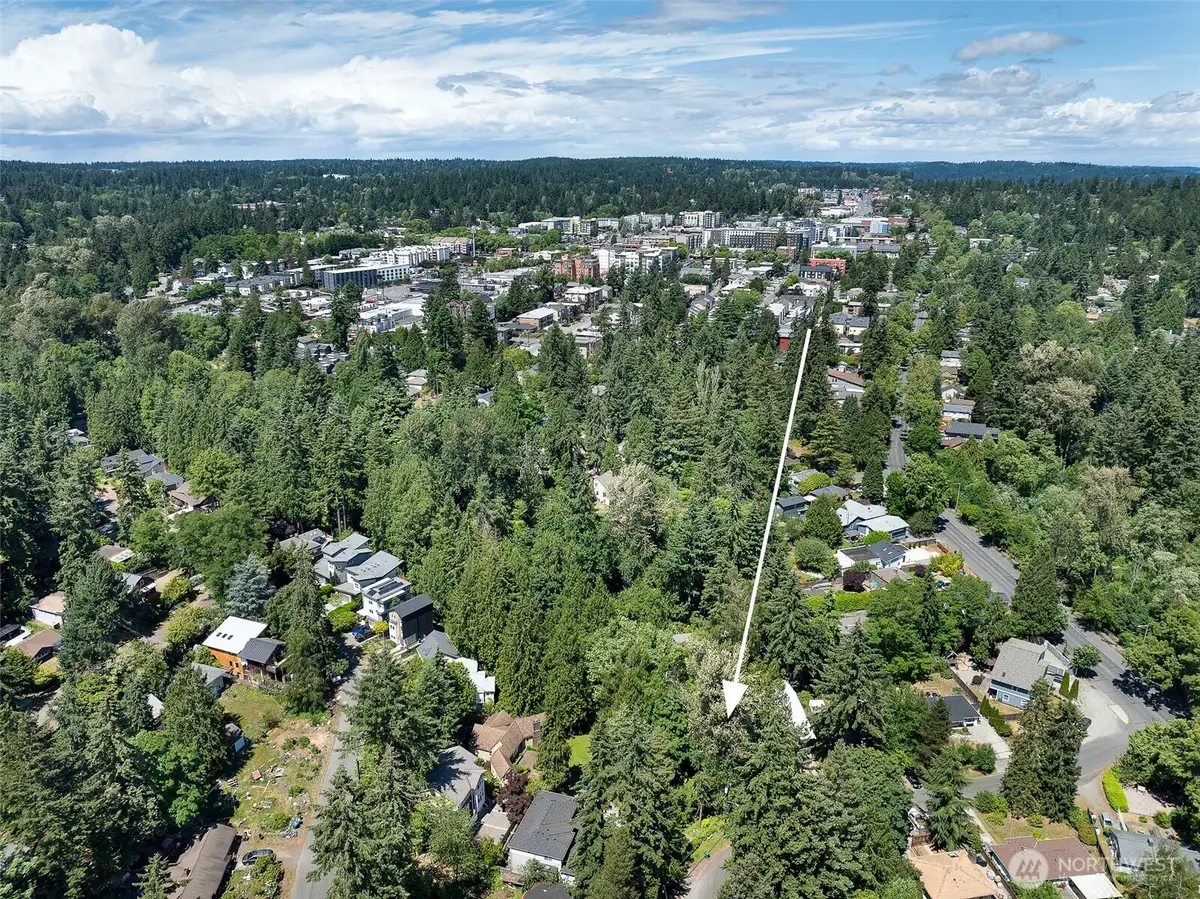 11533 34th Avenue Ne, Seattle, WA 98125 - #1