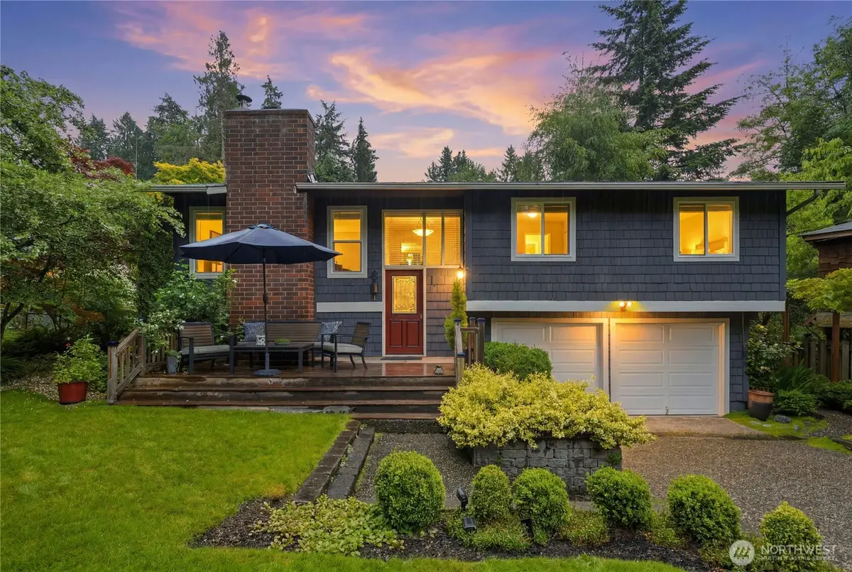 20108 12th Avenue Ne, Shoreline, WA 98155 - #1