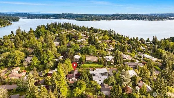 804 84th Avenue Ne, Medina, WA 98039