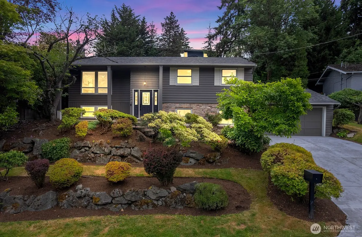 3412 79th Avenue Se, Mercer Island, WA 98040 - #1