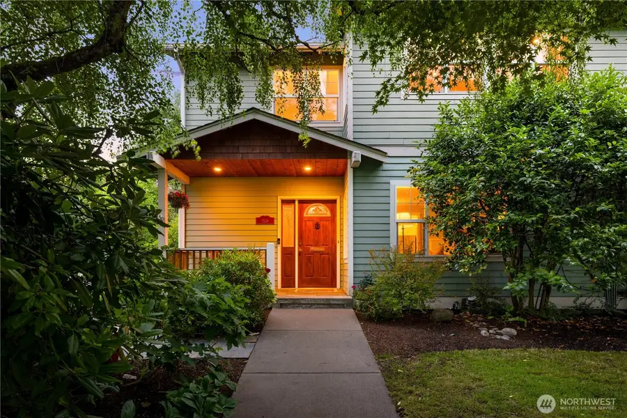 7539 33rd Avenue Ne, Seattle, WA 98115 - #2