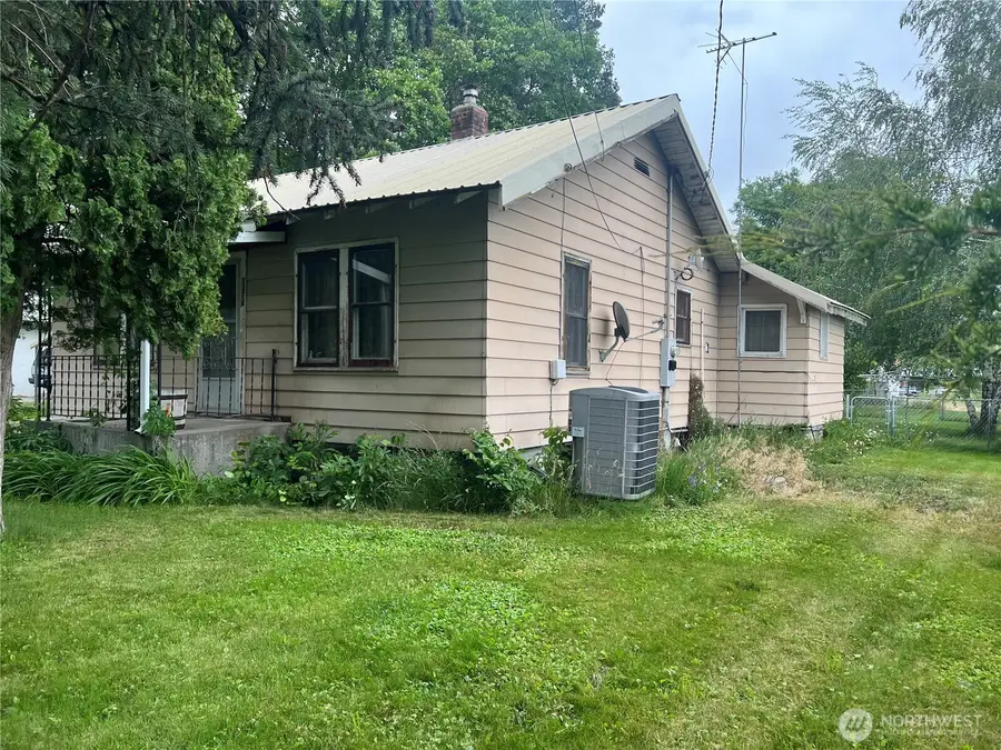 2274 Elmway, Okanogan, WA 98840 - #2