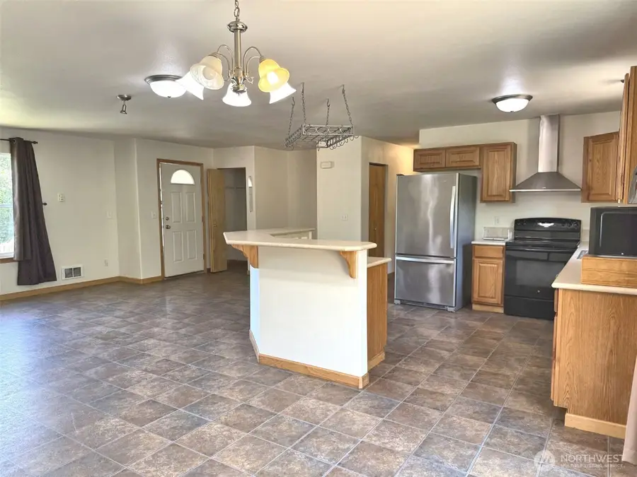 509 Point Brown Avenue Sw, Ocean Shores, WA 98569 - #3