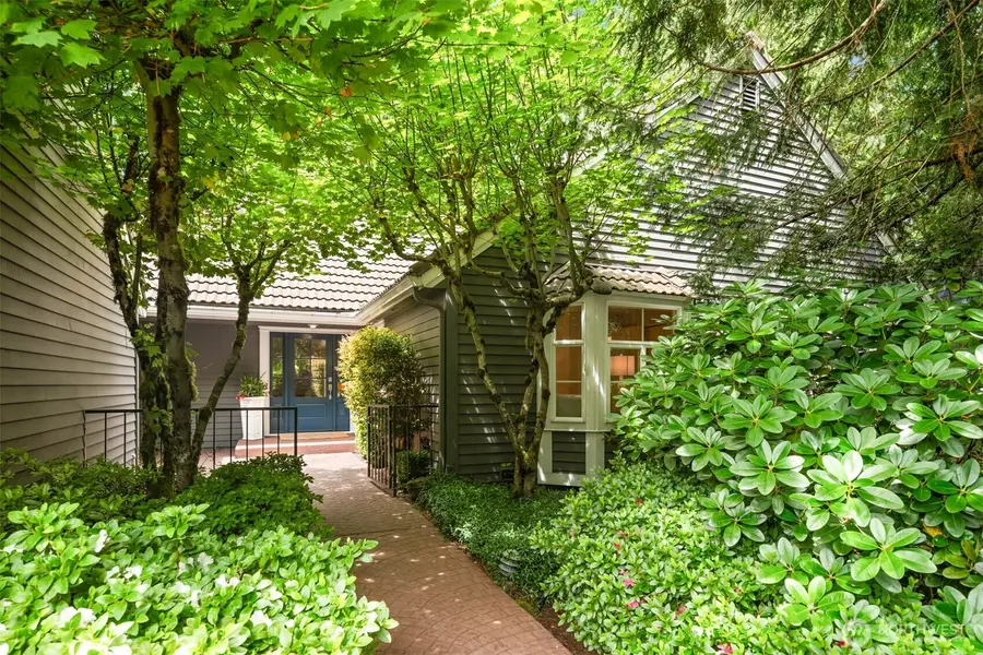 2231 Sahalee Drive E, Sammamish, WA 98074 - #3