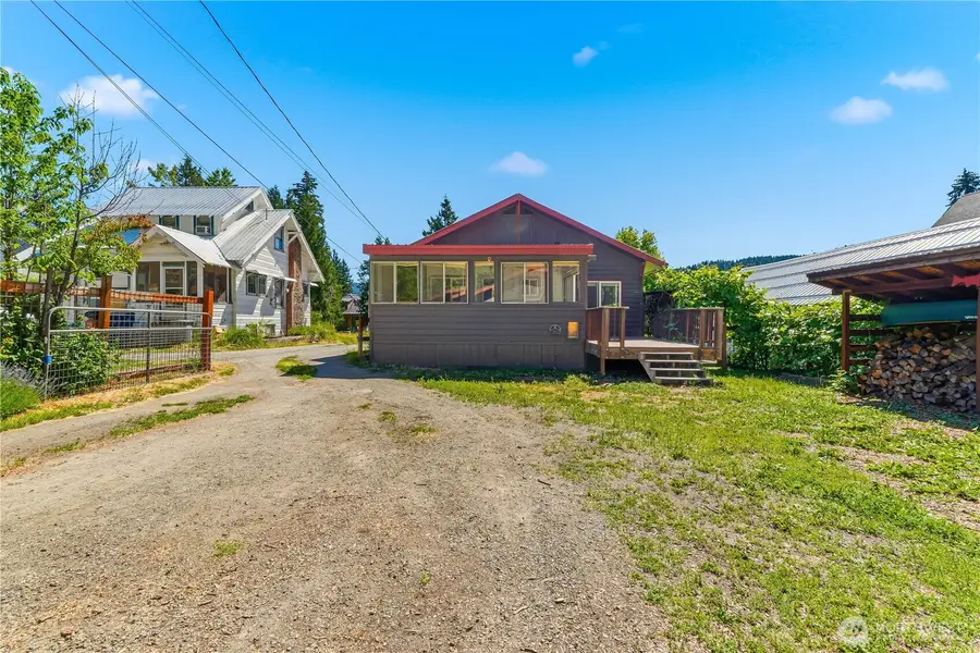 303 Cascade Street, Leavenworth, WA 98826 - #2