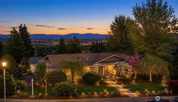 13720 94th Avenue Ne, Kirkland, WA 98034