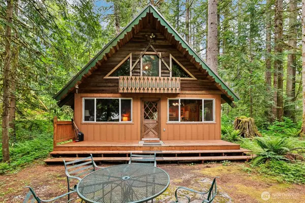 76114 NE 122nd Street, Skykomish, WA 98288