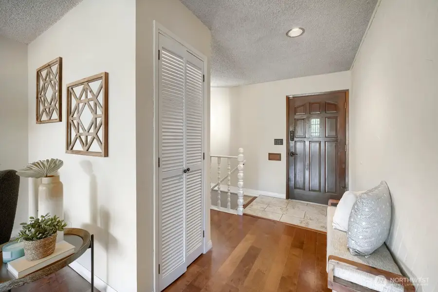 10634 Glen Acres Drive S, Seattle, WA 98168 - #3
