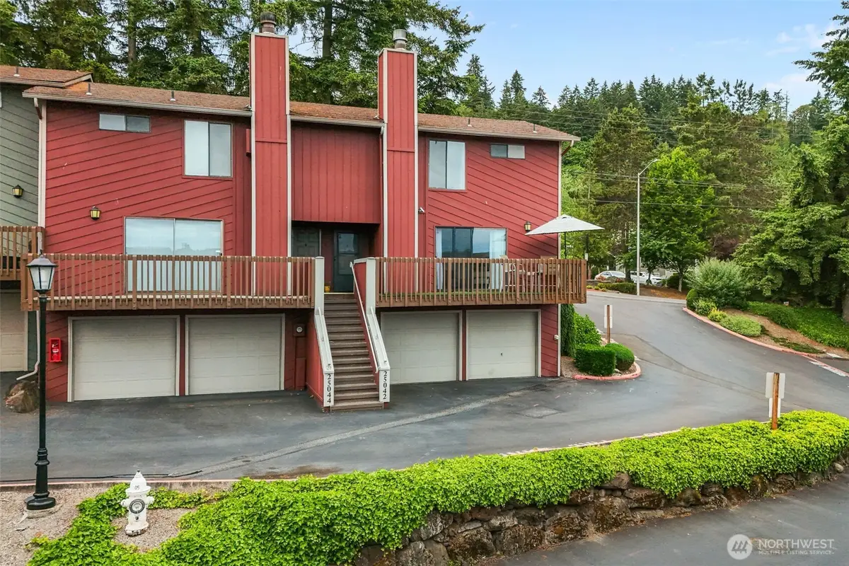 25042 Lake Fenwick Road #35, Kent, WA 25044 - #1