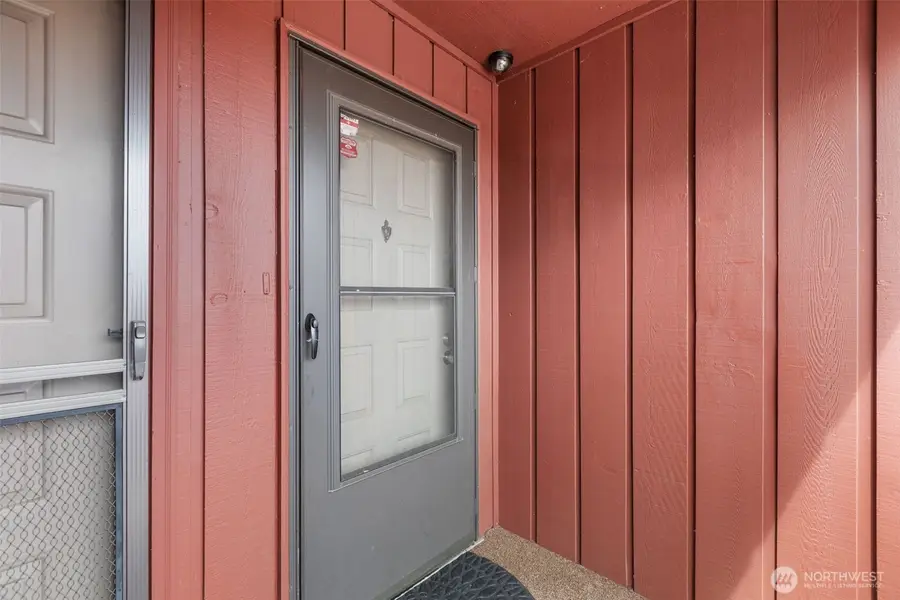 25042 Lake Fenwick Road #35, Kent, WA 25044 - #2