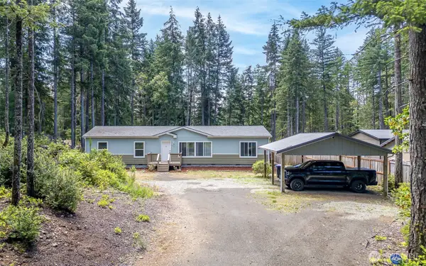 171 NE Hilltop Place, Tahuya, WA 98588