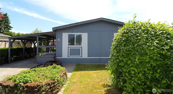 214 Chapman Road #8, Castle Rock, WA 98611