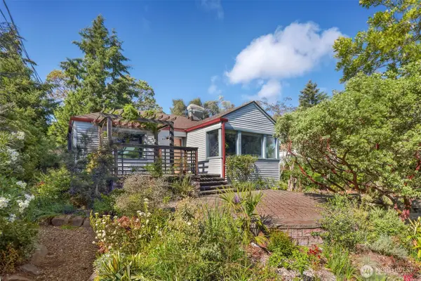 4010 SW 106th Street, Seattle, WA 98146
