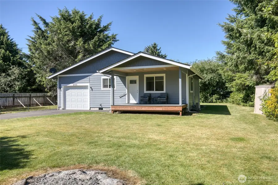 101 Auriga Avenue Sw, Ocean Shores, WA 98569 - #2