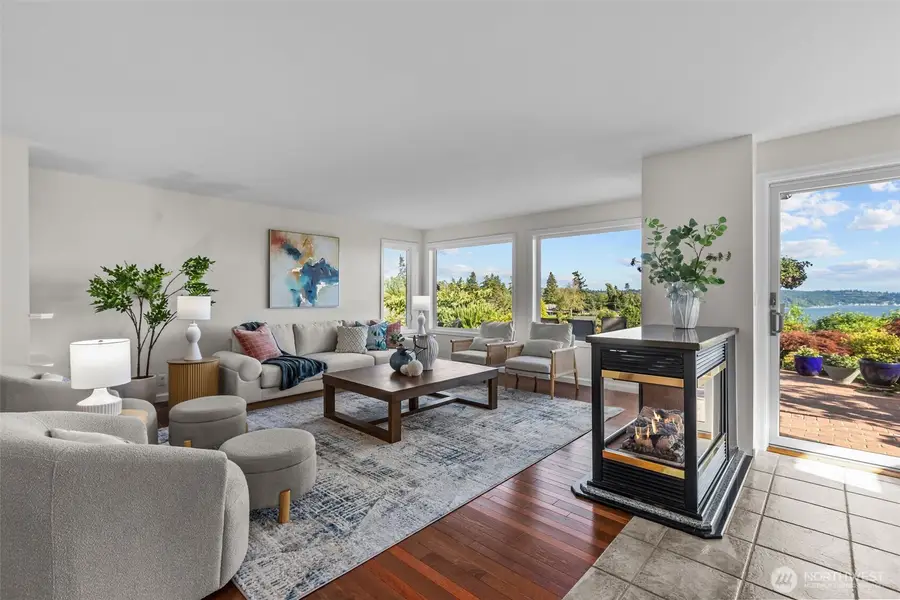 4105 SW 109th Street, Seattle, WA 98146 - #3