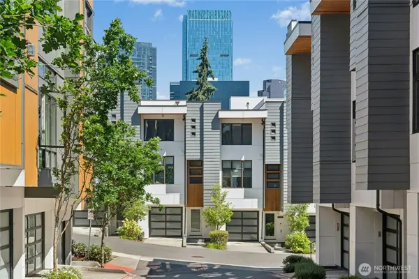 10762 1st Drive #22, Bellevue, WA 98004