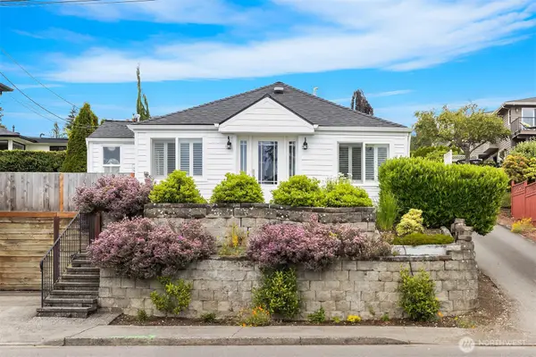 103 8th Avenue S, Edmonds, WA 98020